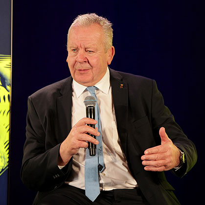 Bill Beaumont